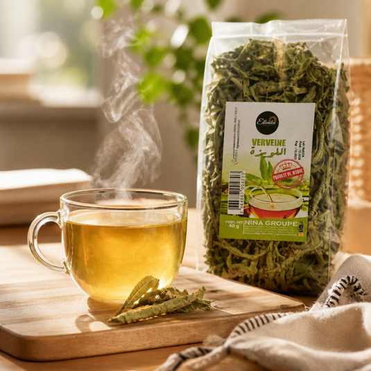 Tisane Verveine Naturelle 40g - tasse d'infusion fumante
